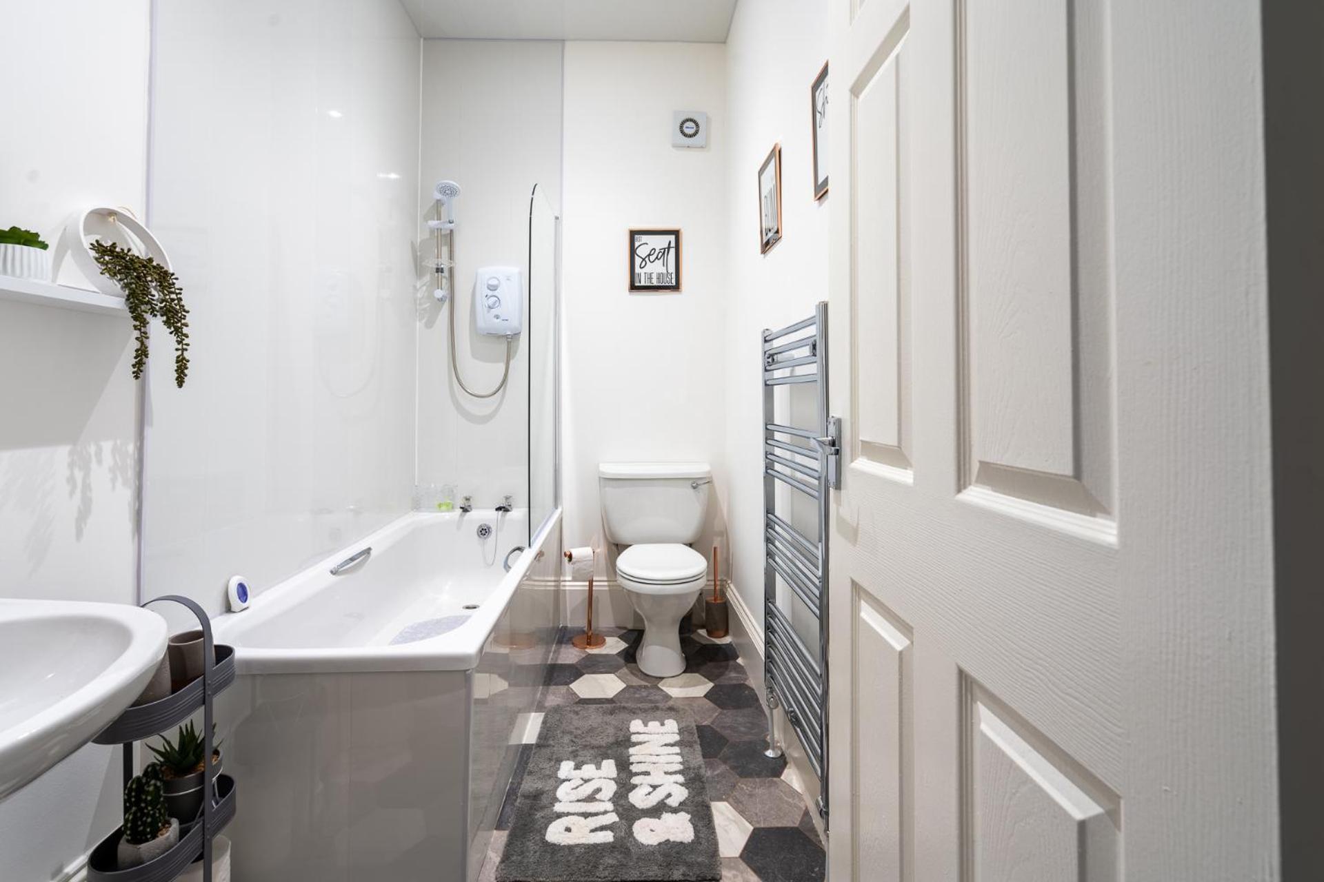 Coatbridge Apartment Apartment